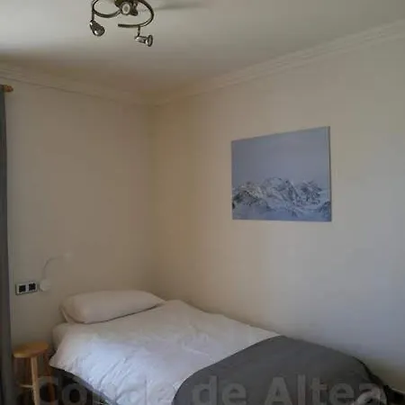Delightful Seaview In Beautiful Apartment
